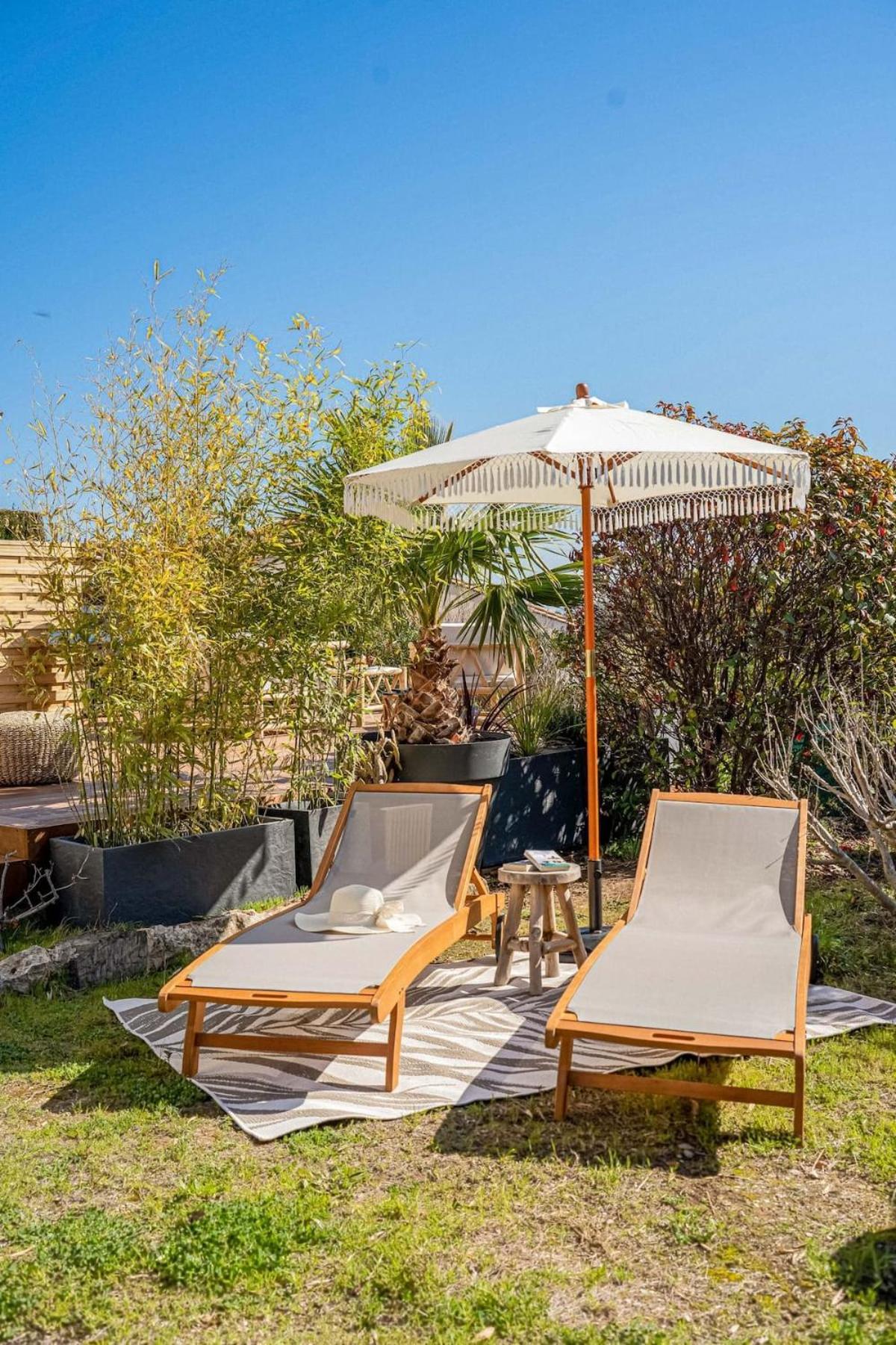 Logement Vue Mer Splendide - Situe A 50 Metres Du Bord De Mer Et 2 Minutes Des Plages - Bandolina Zewnętrze zdjęcie